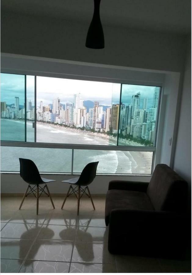 Apto Frente Ao Mar * Balneario Camboriu